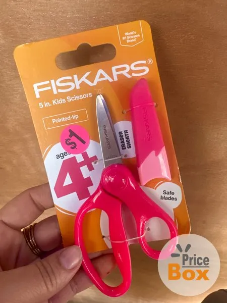 TIJERA FISKARS 4+ FUCSIA